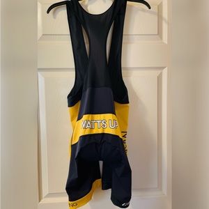 Performance Cycling Shorts (Bib
or Waistband) Size L